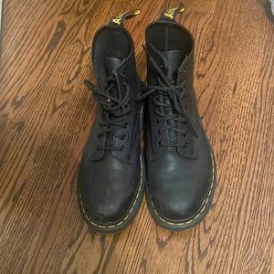 Gently used black doc martens. Worn maybe 5 times.